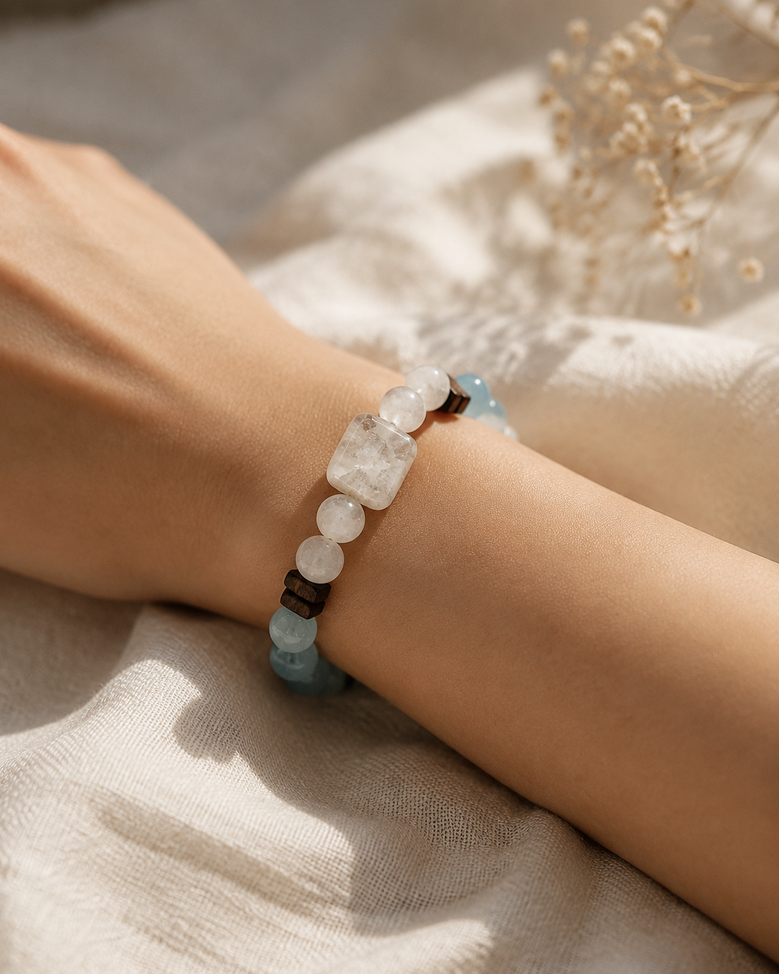 Winter Mist Snowflake Phantom & Aquamarine Bracelet